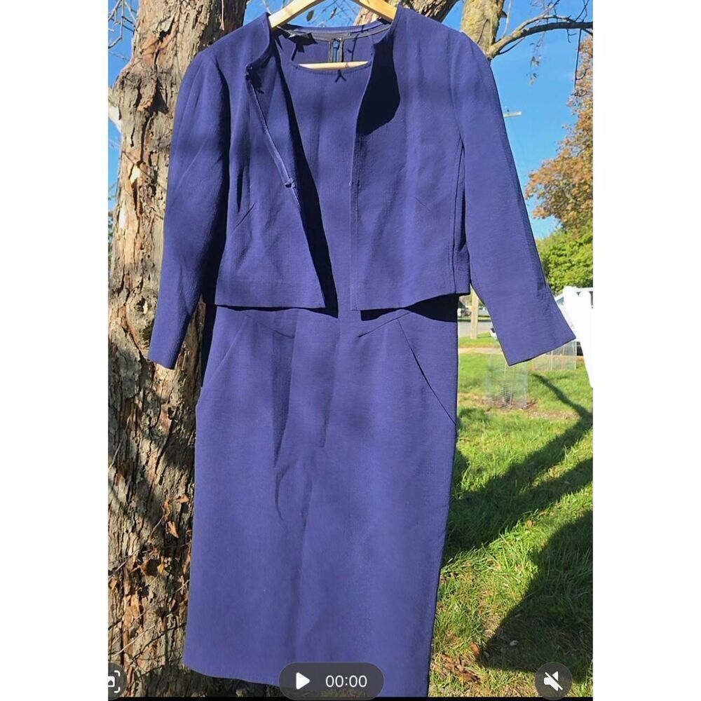 Lafayette 148 98% Wool Dress Suit Sz. 10